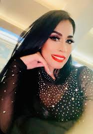 Ana R.